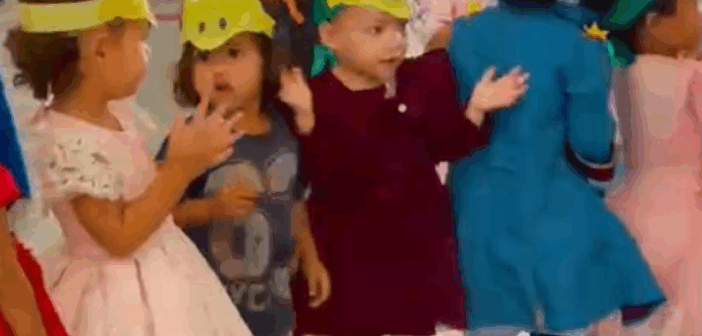 Festinha das crianças na Creche Professora Prisse